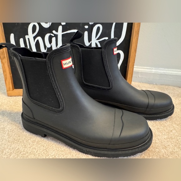 Hunter Black Winter & Rain Boots - Picture 1 of 9